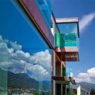 Paaukštintas begalybės baseinas